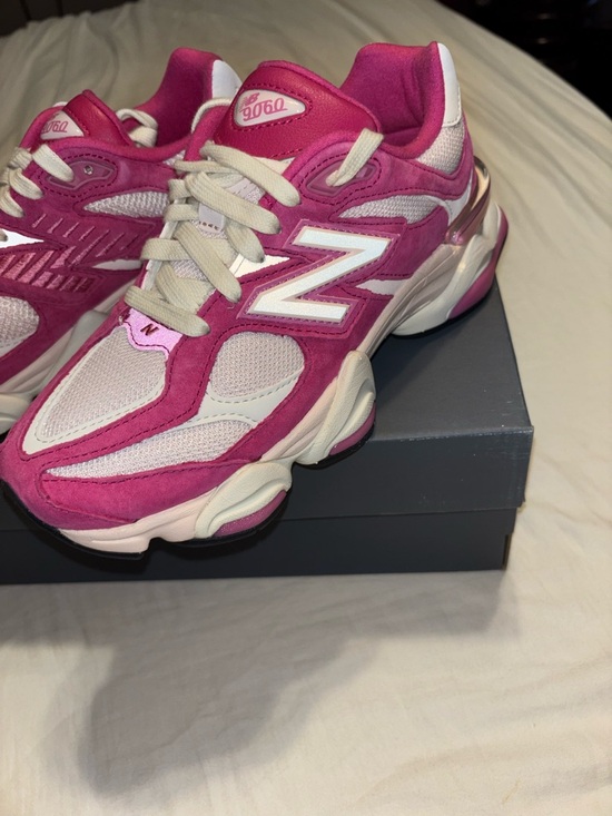 New Balance Women’s 9060 Hot Pink & White Sneakers - Picture 6 of 6